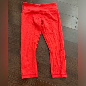 Lululemon size 6 red wunderunder leggings